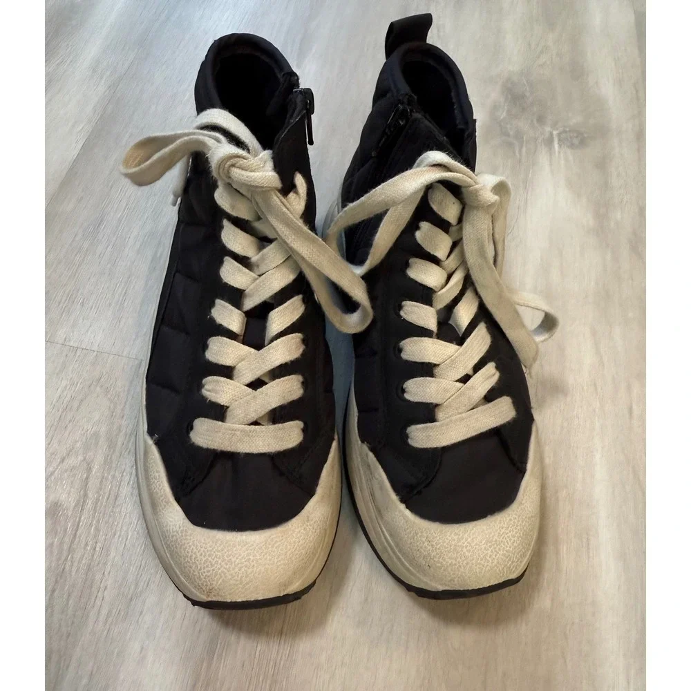 Kids Black Quilted High Top Sneakers Zip Up Side Lace Up Chunky Sole sz 33